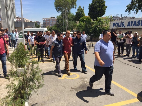 İşte Atalay Filiz'in çantasından çıkanlar 7