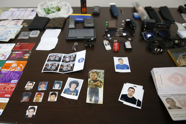 İşte Atalay Filiz'in çantasından çıkanlar 21