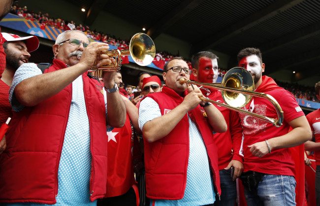 Türkler Fransa'yı fethetti! 35