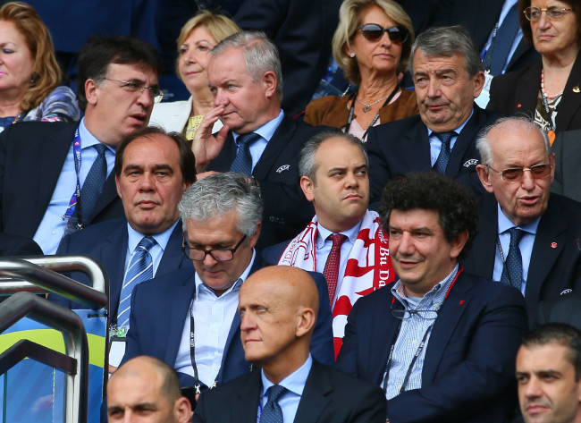 Türkler Fransa'yı fethetti! 63