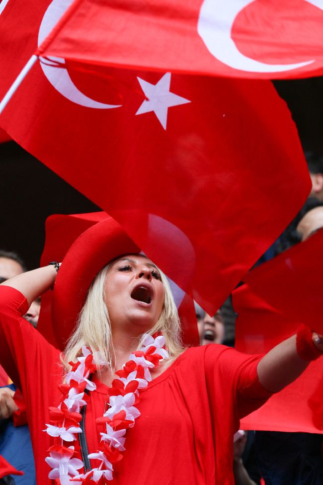 Türkler Fransa'yı fethetti! 43