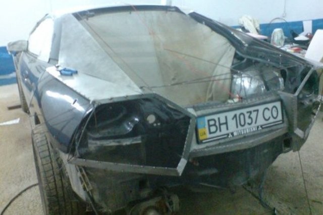 Evinde Lamborghini yaptı 14