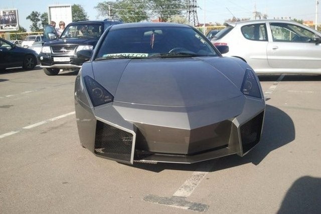 Evinde Lamborghini yaptı 37
