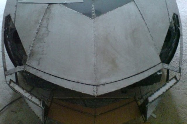 Evinde Lamborghini yaptı 6