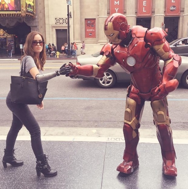 Tek kollu model Rebekah Marine 11