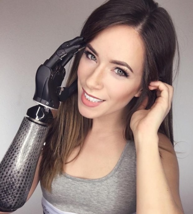 Tek kollu model Rebekah Marine 3