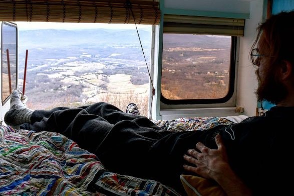 Otobüsü eve çevirdi 14