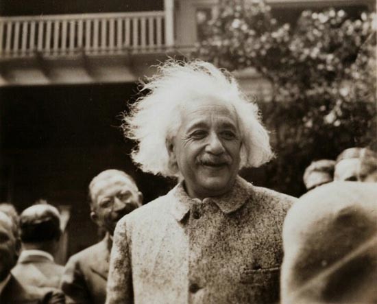Einstein'in bilinmeyen yönleri 45