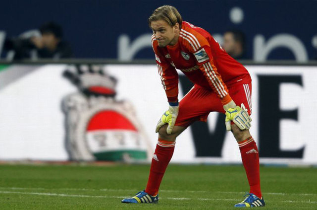 2015/2016 sezonunda futbolu bırakanlar 14