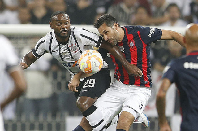 2015/2016 sezonunda futbolu bırakanlar 19