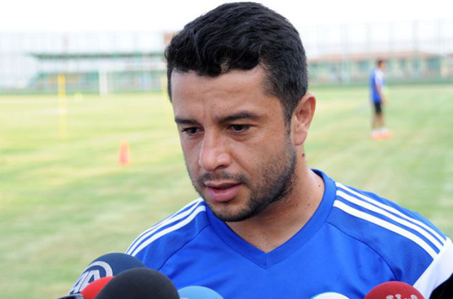 2015/2016 sezonunda futbolu bırakanlar 23