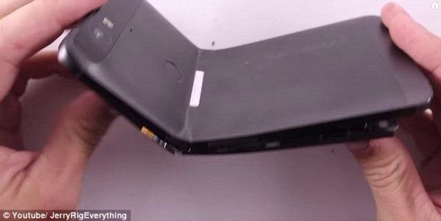 Akıllı telefonlara ilginç şarj yöntemleri 77