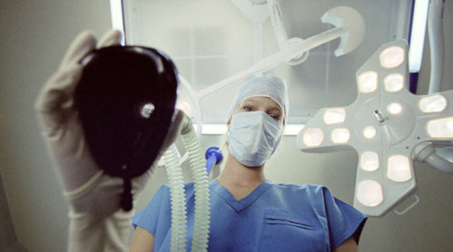 Ameliyat ortasında dehşete uyanmak 21