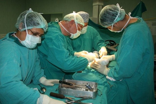 Ameliyat ortasında dehşete uyanmak 27