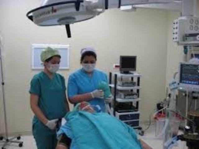 Ameliyat ortasında dehşete uyanmak 41