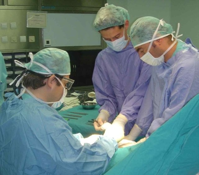 Ameliyat ortasında dehşete uyanmak 9