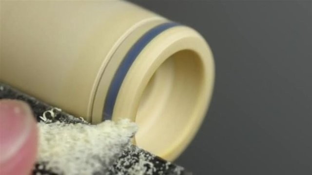 Yetenekli teklif uzmanları 64