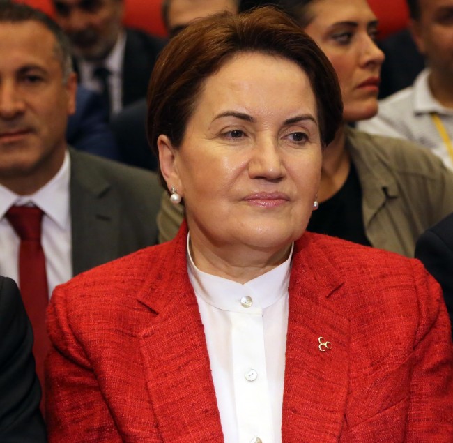 MHP kurultayı toplandı 15