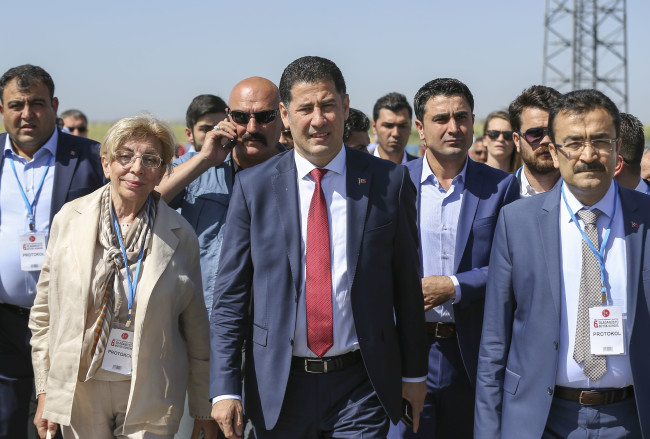 MHP kurultayı toplandı 25