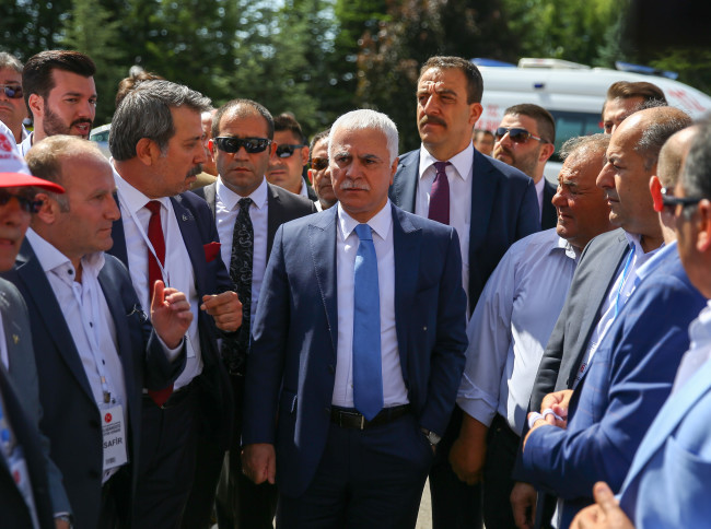 MHP kurultayı toplandı 26