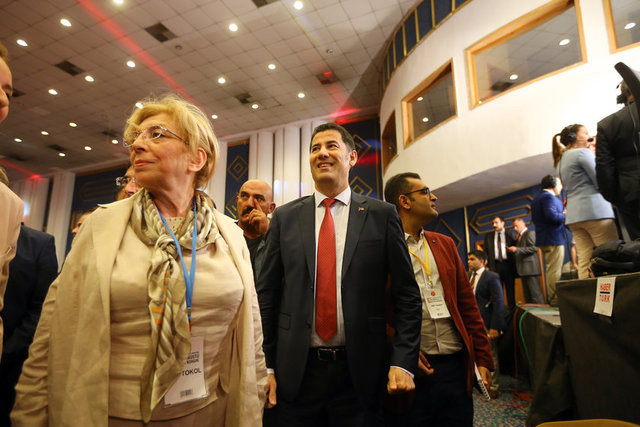 MHP kurultayı toplandı 36