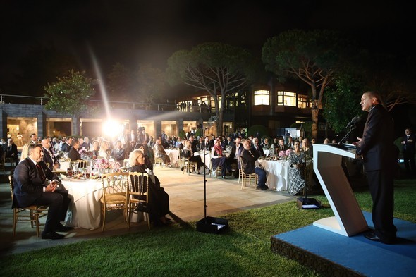 Erdoğan ünlülerle iftar yemeğinde buluştu 31