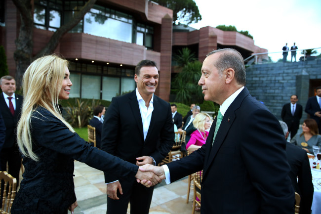 Erdoğan ünlülerle iftar yemeğinde buluştu 41