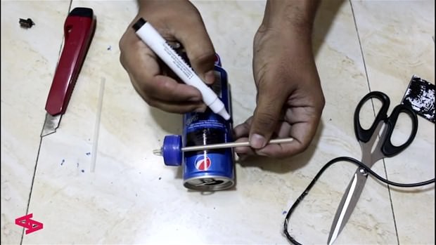 Sadece bir kola kutusuydu... 15