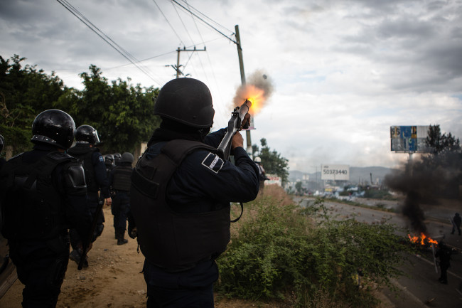 Meksika'da eğitim reformu protestosu 2