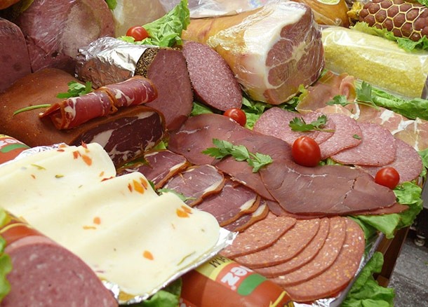 Kanser riskini artıran besinler 9