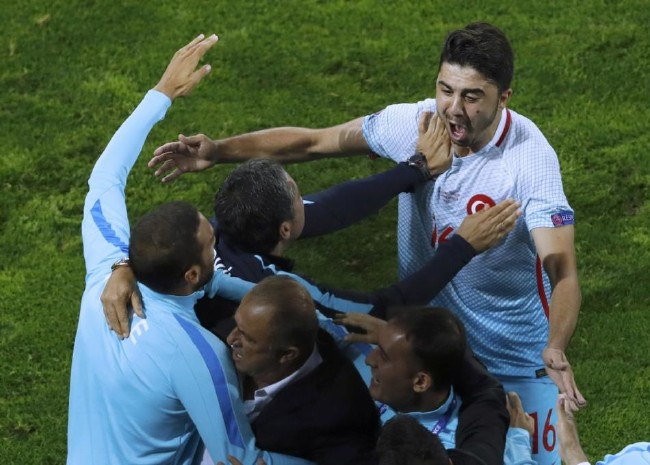 Kazanan Emre Mor'un masumiyeti 16