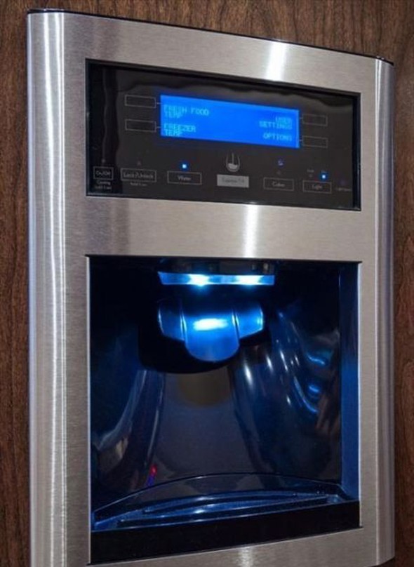 Yürüyen saray inşa etti 27