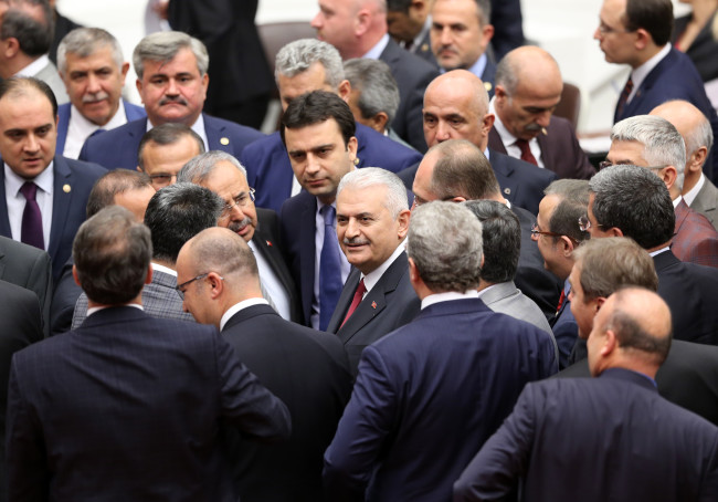 Binali Yıldırım'dan sürpriz 8