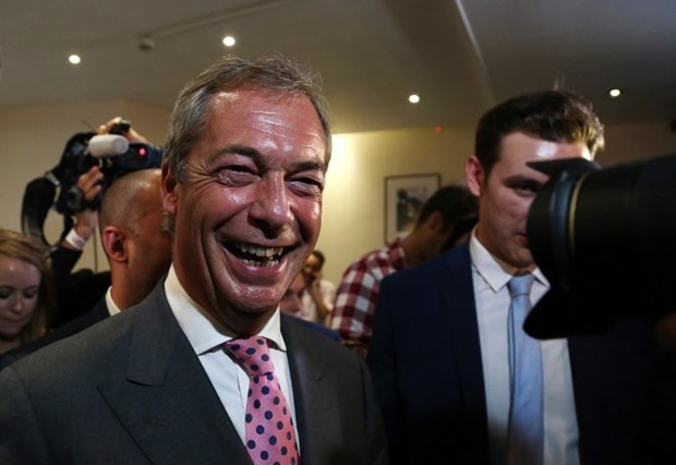 Brexit yeni lider doğurdu 14