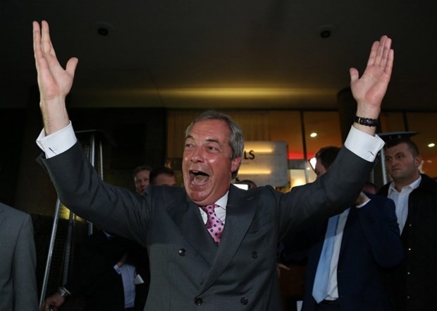 Brexit yeni lider doğurdu 5