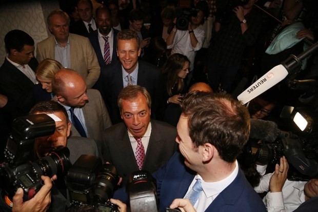 Brexit yeni lider doğurdu 9