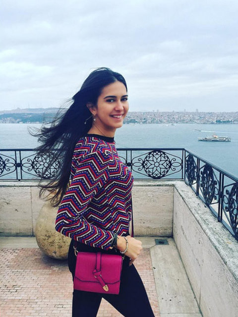 Ünlülerin anneleri 11