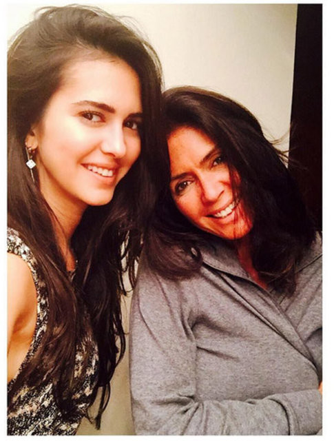 Ünlülerin anneleri 12