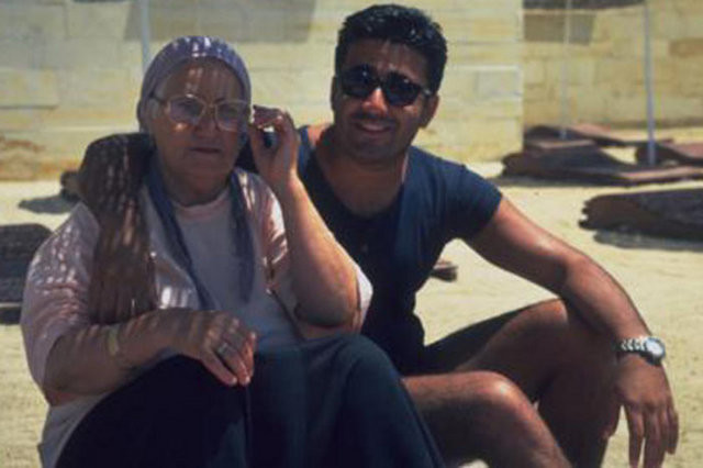 Ünlülerin anneleri 47