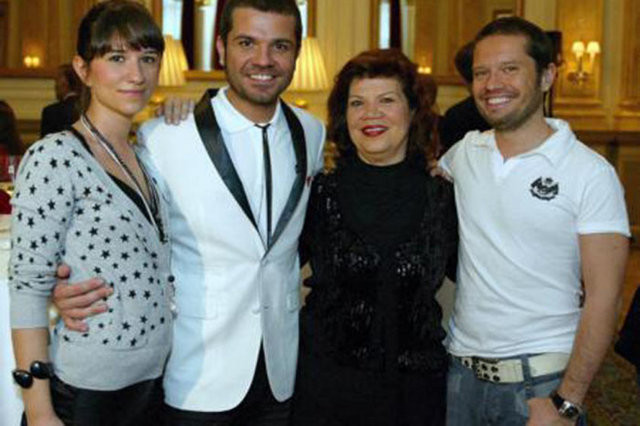 Ünlülerin anneleri 50