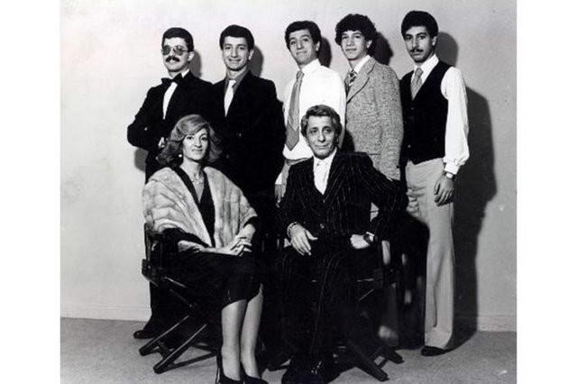 Ünlülerin anneleri 59