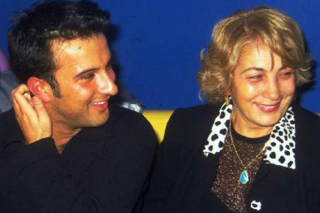 Ünlülerin anneleri 60