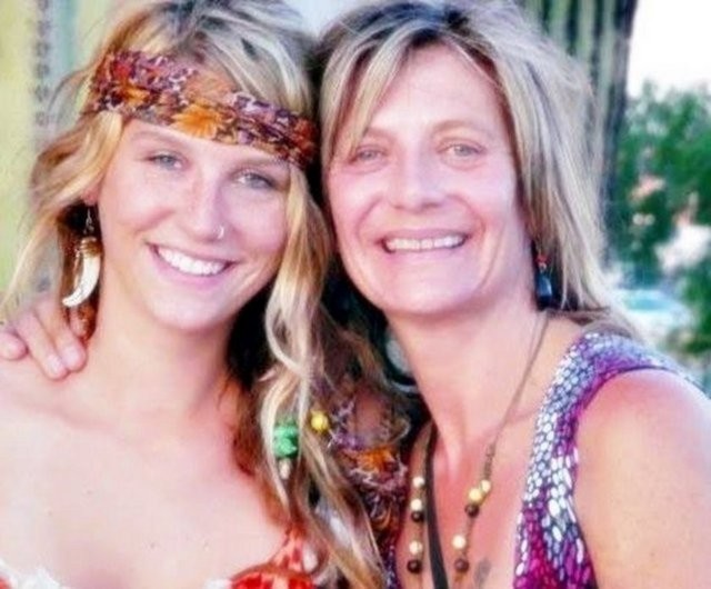 Ünlülerin anneleri 82