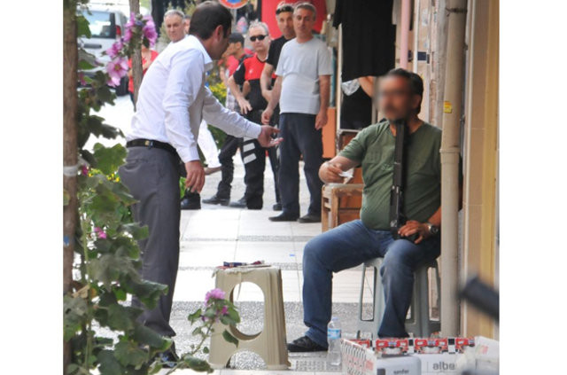 Sokak ortasında dehşet görüntü 5