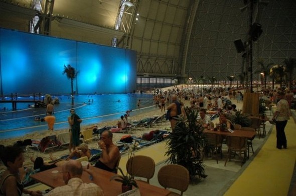 Dışı hangar içi cennet! 32