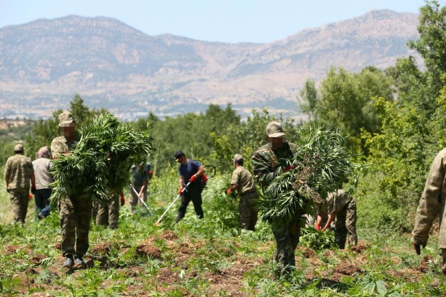 PKK'nın uyuşturucudan sağladığı gelir şoke etti! 23