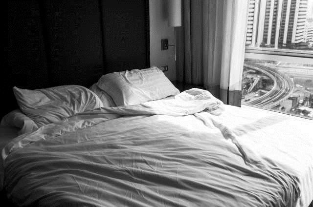 Dikkat bilim insanları uyarıyor: Sabah yatağınızı toplamayın 12