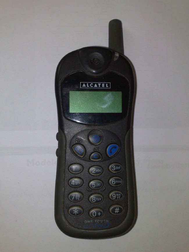 Eski telefonlardan 'altın' çıkıyor 13