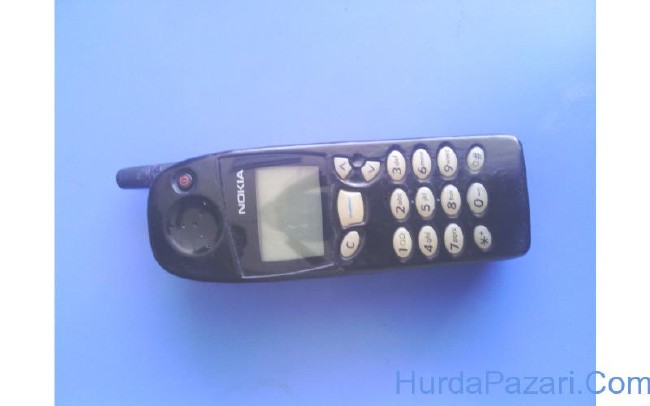 Eski telefonlardan 'altın' çıkıyor 26