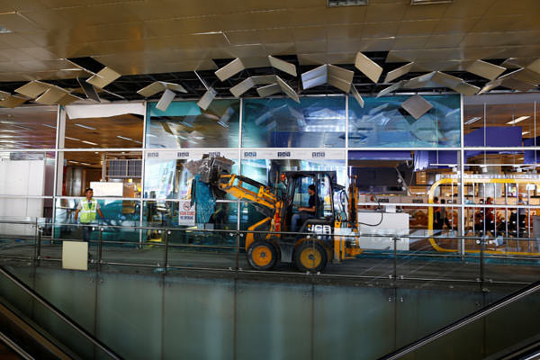 Atatürk Havalimanı'nda canlı bomba saldırısında ölenlerin kimlikleri 62